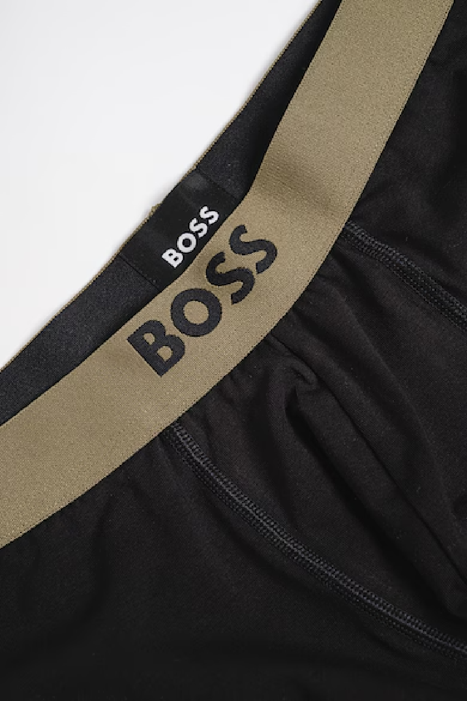 Boss Men's T-Shirt & Trunk Gift Set